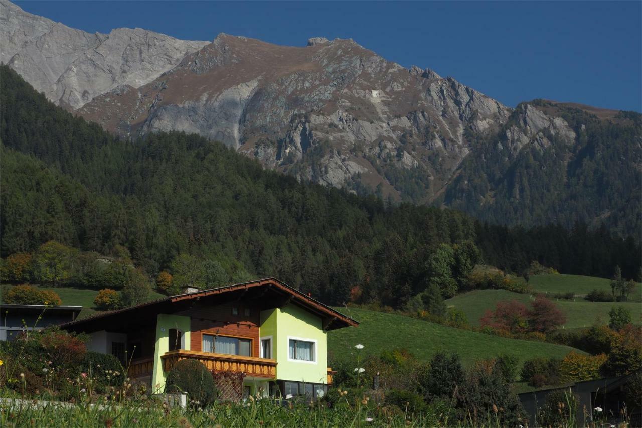 Gaestehaus Kratzer Virgen Exterior photo